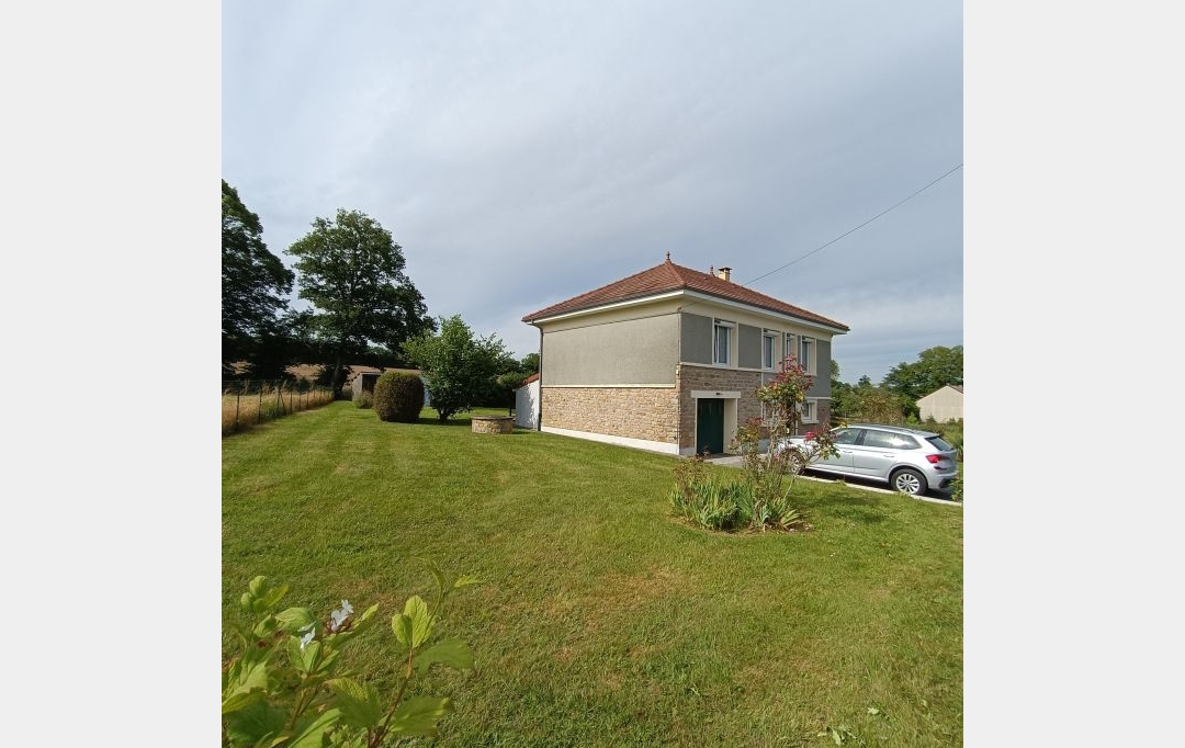 BOUSSAC IMMOBILIER : Maison / Villa | MOUTIER-MALCARD (23220) | 100 m2 | 128 000 € 