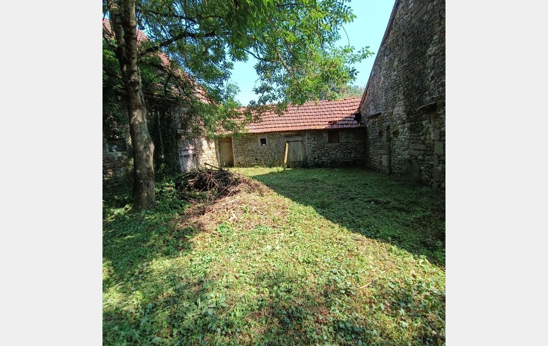 BOUSSAC IMMOBILIER : Maison / Villa | CROZON-SUR-VAUVRE (36140) | 75 m2 | 55 500 € 