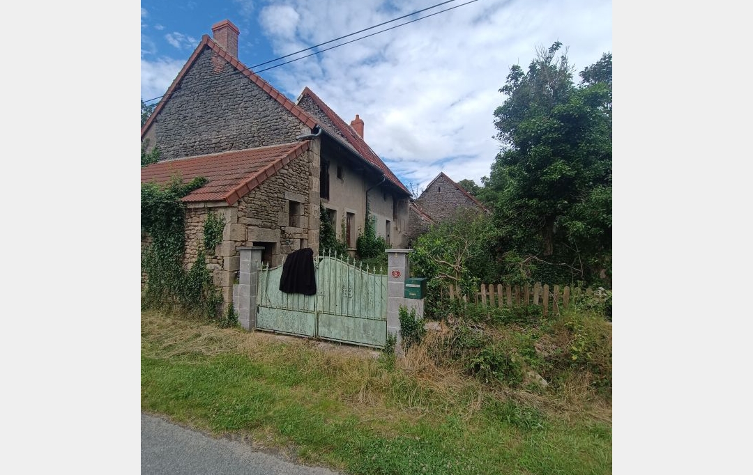 BOUSSAC IMMOBILIER : Maison / Villa | CROZON-SUR-VAUVRE (36140) | 75 m2 | 55 500 € 