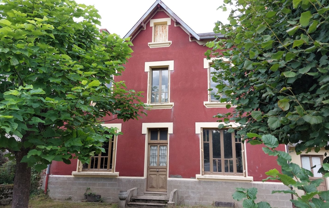 BOUSSAC IMMOBILIER : House | BUSSIERE-NOUVELLE (23700) | 144 m2 | 130 000 € 