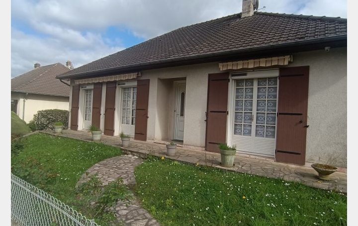 Maison de ville   GENOUILLAC  96 m2 108 500 € 